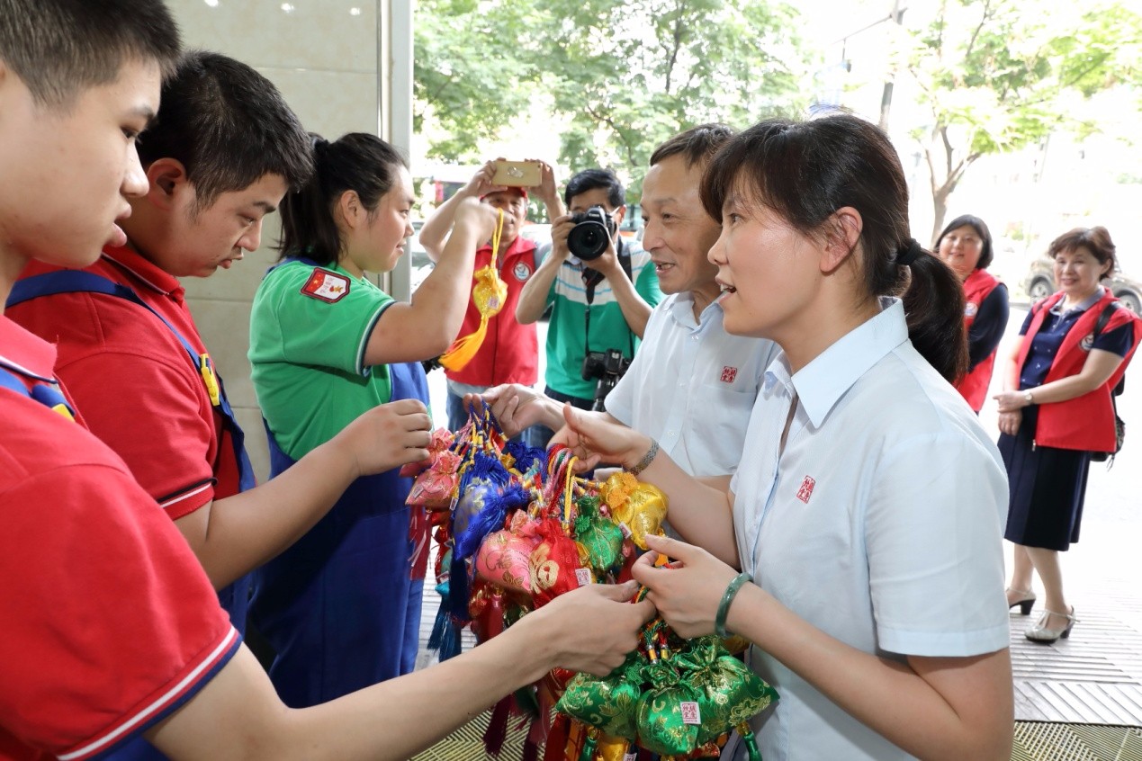 1528701386604482aGWB.jpg 2_副本.jpg